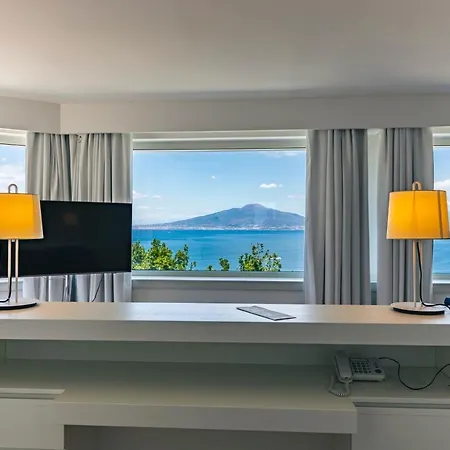 Sacco Sorrento